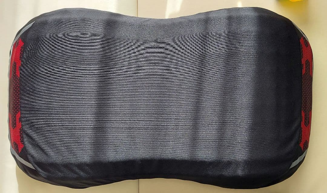 エアー4DX ピロー　Low 西川