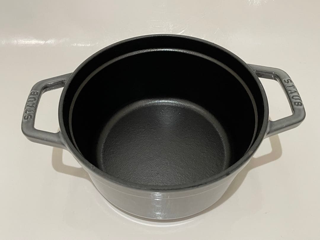 ストウブ　ココット 16cm グレー