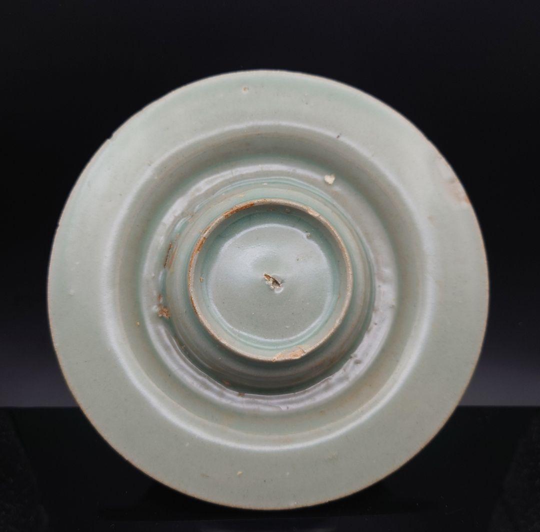高麗青磁盃台