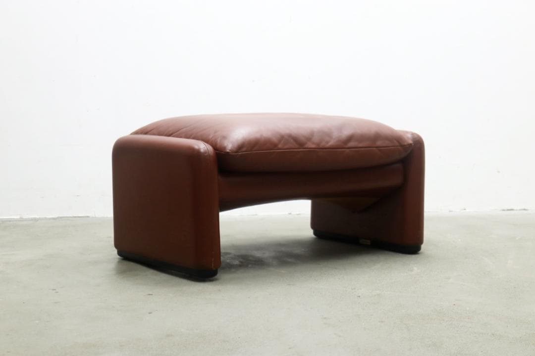 Cassina カッシーナ 675 マラルンガ 本革 オットマン ソファ モダン