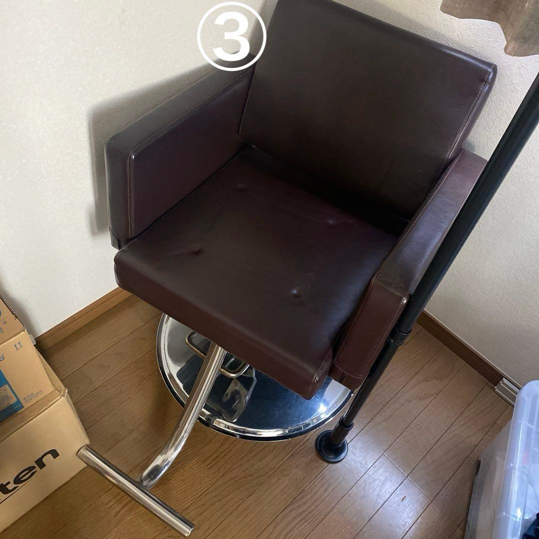 引き取り限定　美容院　椅子　スタイリングチェア 3脚セット