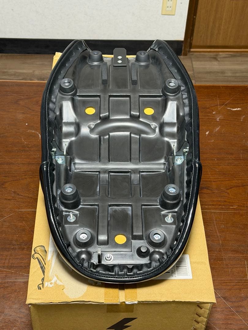茗荷シート MYOGA ブラック バイクシート
