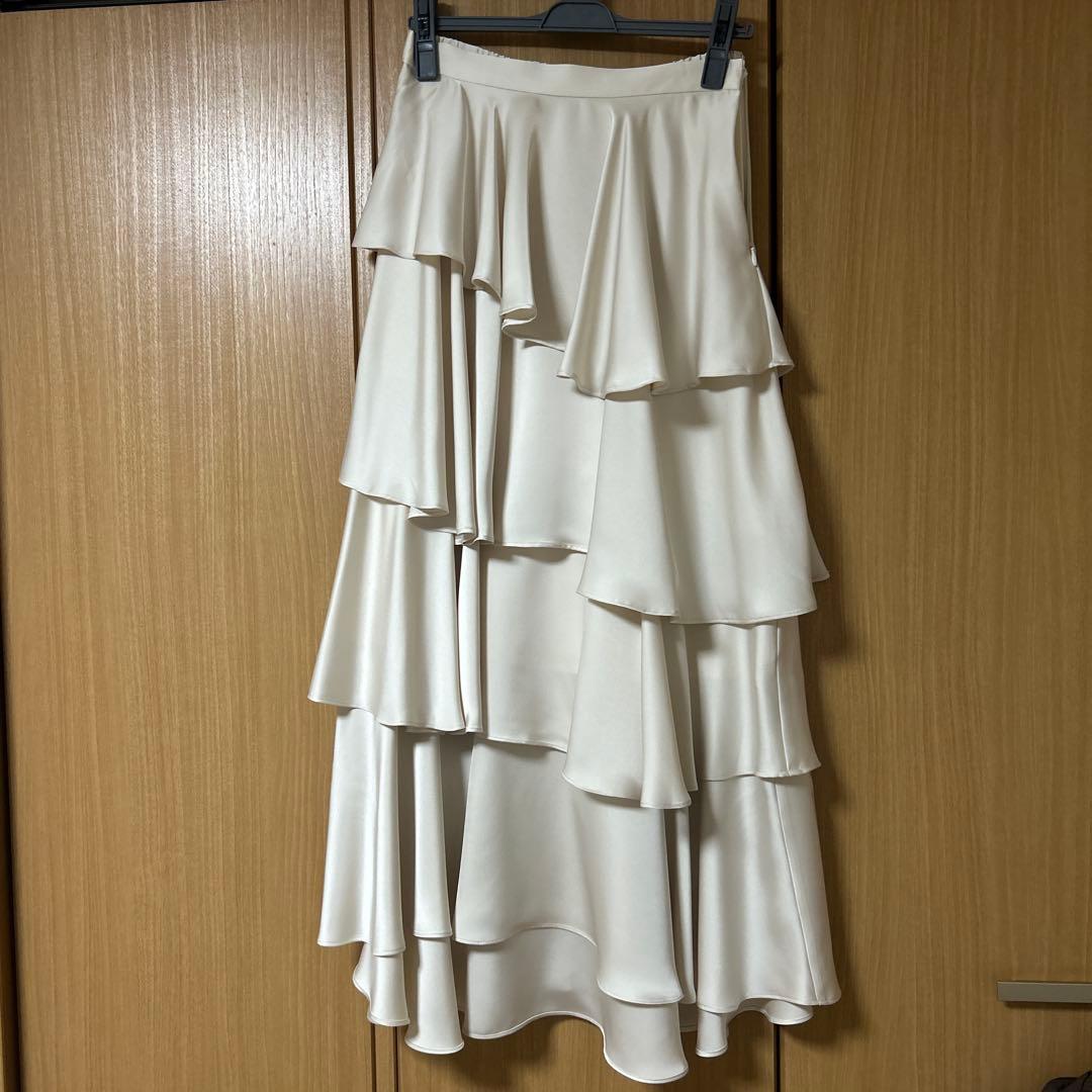 FRAY I.D フレイアイディー サテンランダムティアードスカート