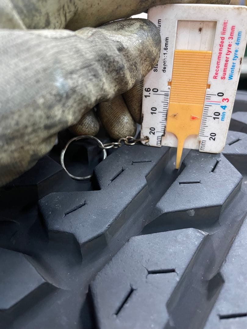 ヨコハマ⭐︎ジオランダーM/T285/70R17⭐︎4本セット