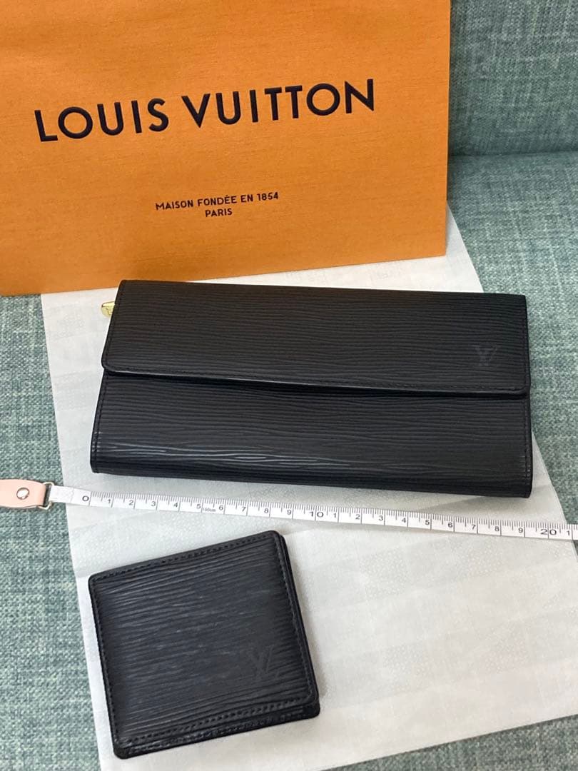 ルイヴィトン　ポルトフォイユ　エピ　ケース　新品未使用品　ブラック小銭入れ