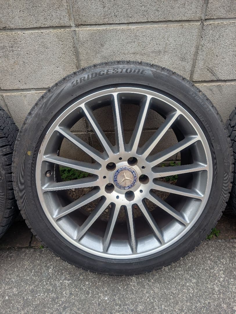 美品程度良好☆245/40R19スタッドレスタイヤ＆ホイール4本Vクラスw639