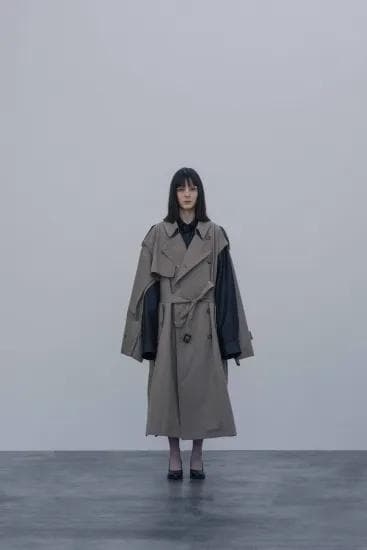 ジャケット・アウター stein / DEFORMATION TRENCH COAT(BEIGE)