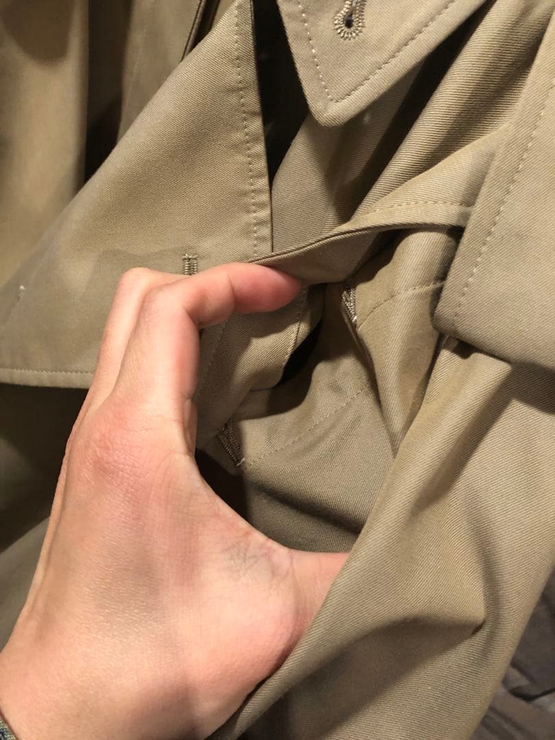 ジャケット・アウター stein / DEFORMATION TRENCH COAT(BEIGE)