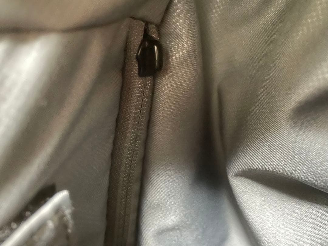 TUMI コンパクト・4ウィール・ブリーフ　ALPHA2 キャリーケース