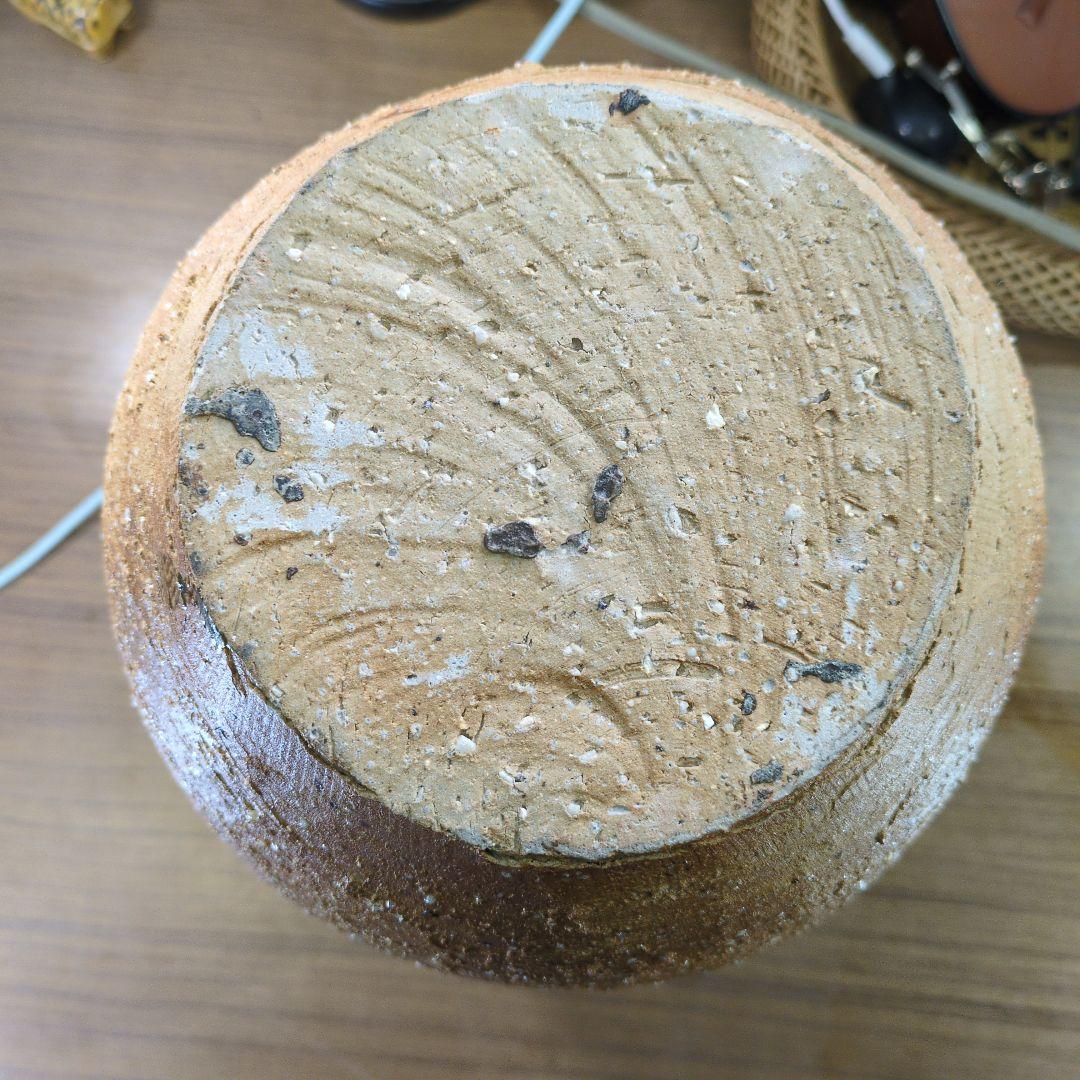 壺 幅21cmX高さ30.5cm