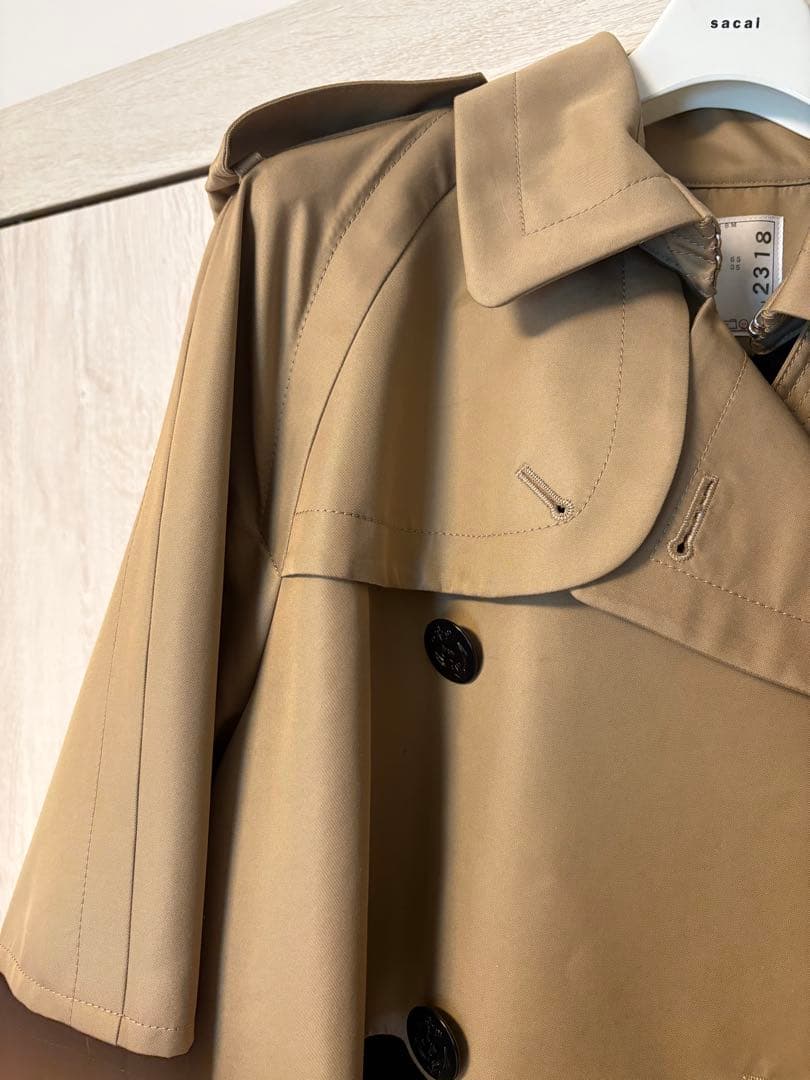 ほこり　sacai サカイ　バイカラー トレンチコート