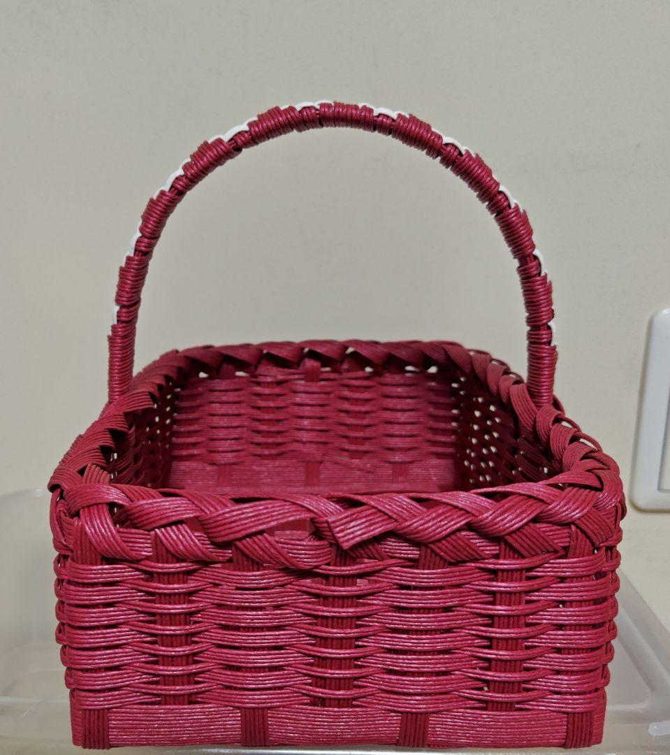 クラフトバンドカゴ　ミニバスケット　エコクラフト　ハンドメイド　小物入れ