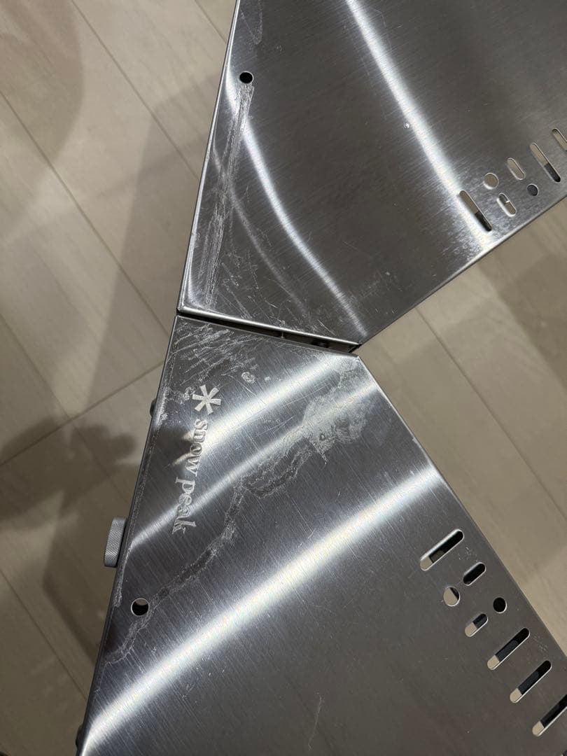  Peak ステンレス製アウトドアテーブル　ジカロテーブル　スノーピーク