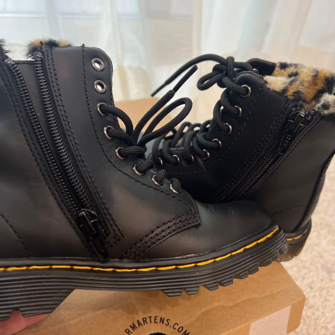 Dr. Martens ブラックファーブーツ キッズ用　17cm