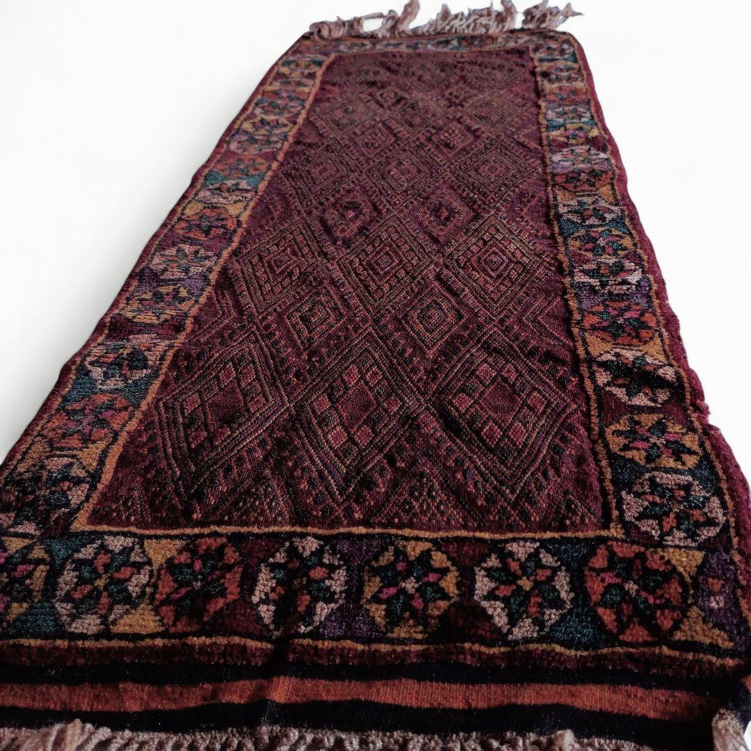 【ヴィンテージ】 経年変化の美しい ワインレッド ラグ カーペット トライバル