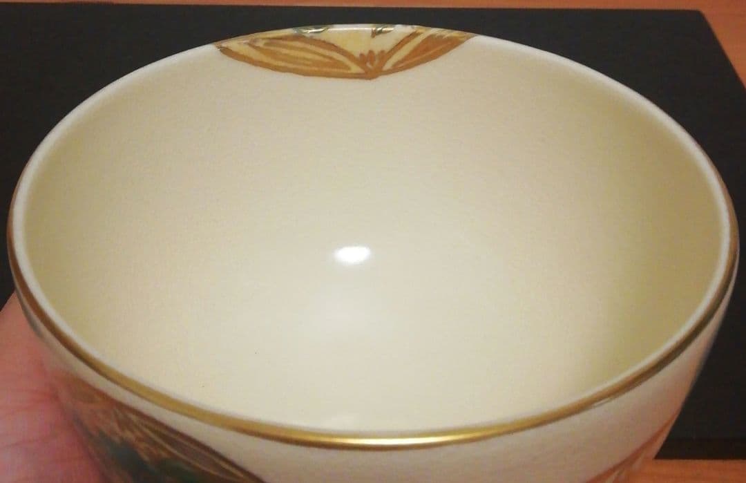 杉田祥平作　色絵　波の帯　貝形草花図　三種揃　茶碗　振出　巾筒　共箱　茶道具