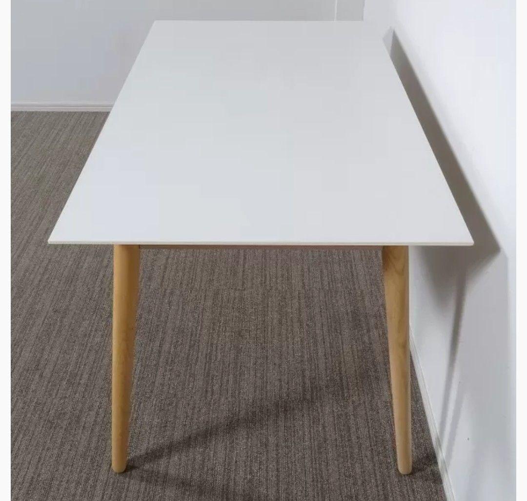 最終価格！BoConcept　ダイニングテーブル　ミラノアデレード　希少デザイン