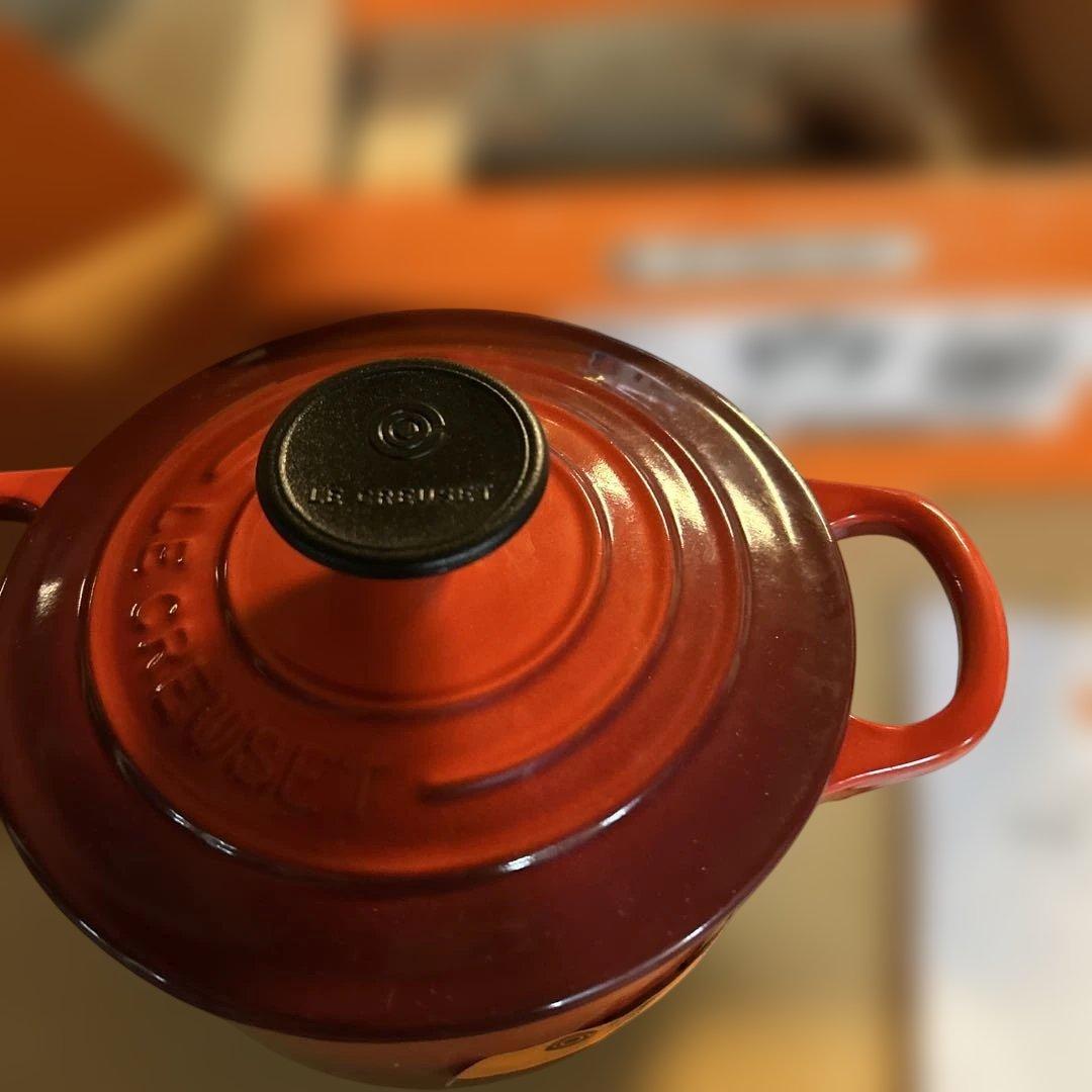 LE CREUSET 14型 両手鍋 ストーンウェア製ティーポット陶器セット