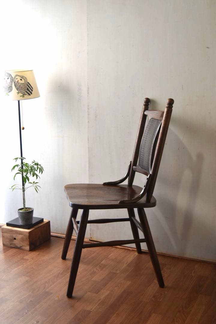 ダイニングチェア Shin-Lee Rattan back chair