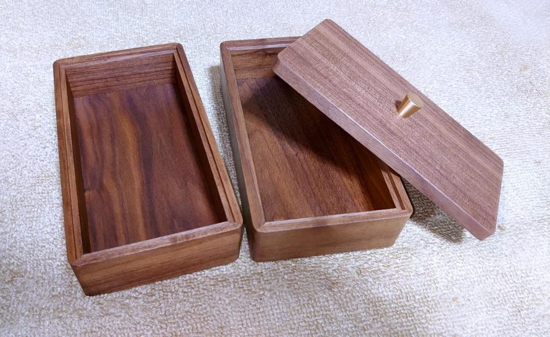 アクセサリー 蓋つき 黒胡桃材製蓋付き小物収納ボックス