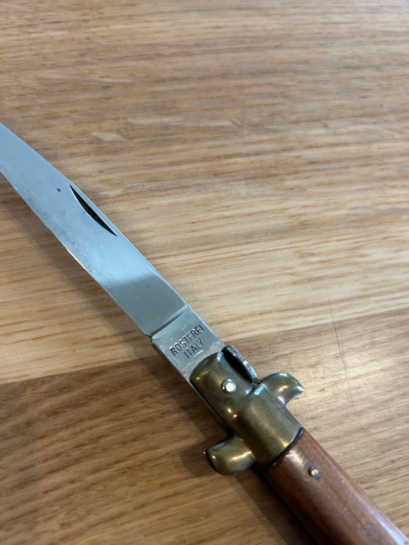 クープナイフ 折りたたみ式 木製ハンドル イタリア製