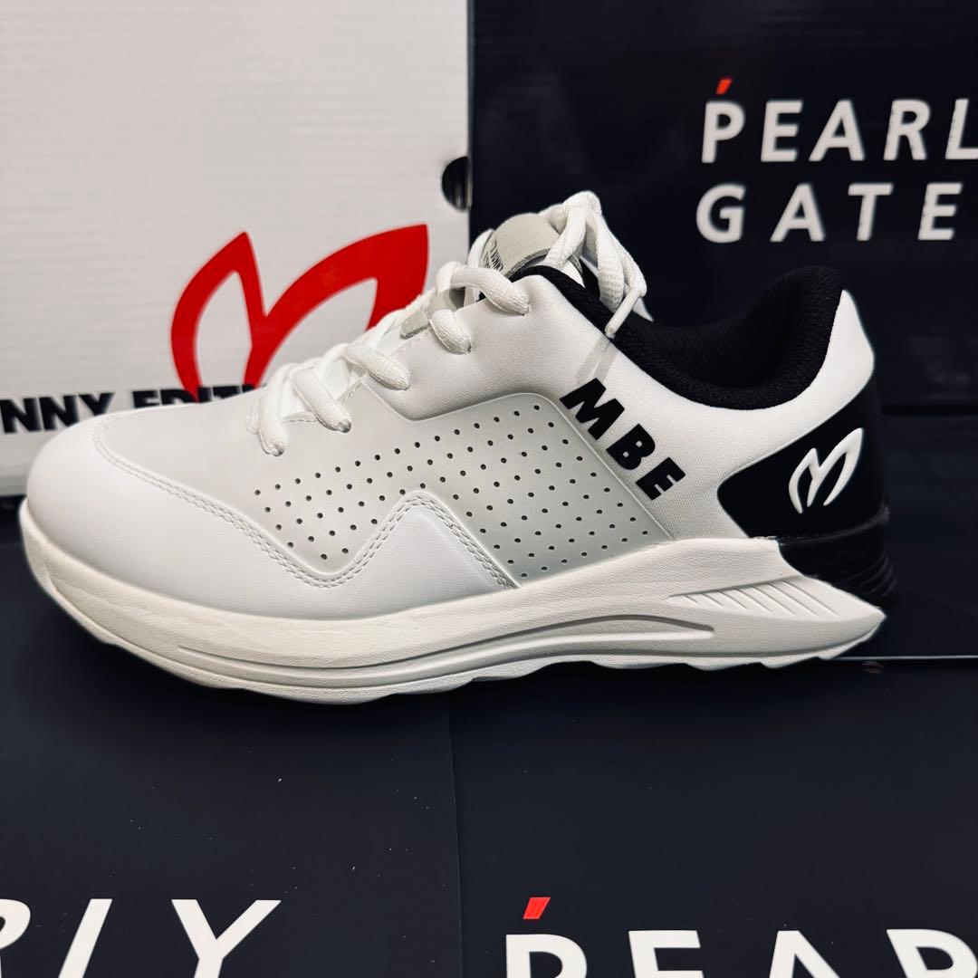 新品未使用/ゴルフシューズ/レディース/24.0cm/マスターバニーエディション