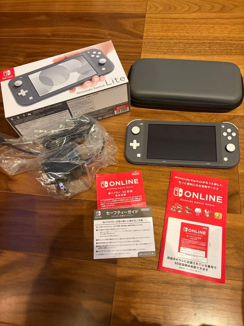 ⭐︎使用期間1ヶ月⭐︎Nintendo Switch Lite グレー 本体