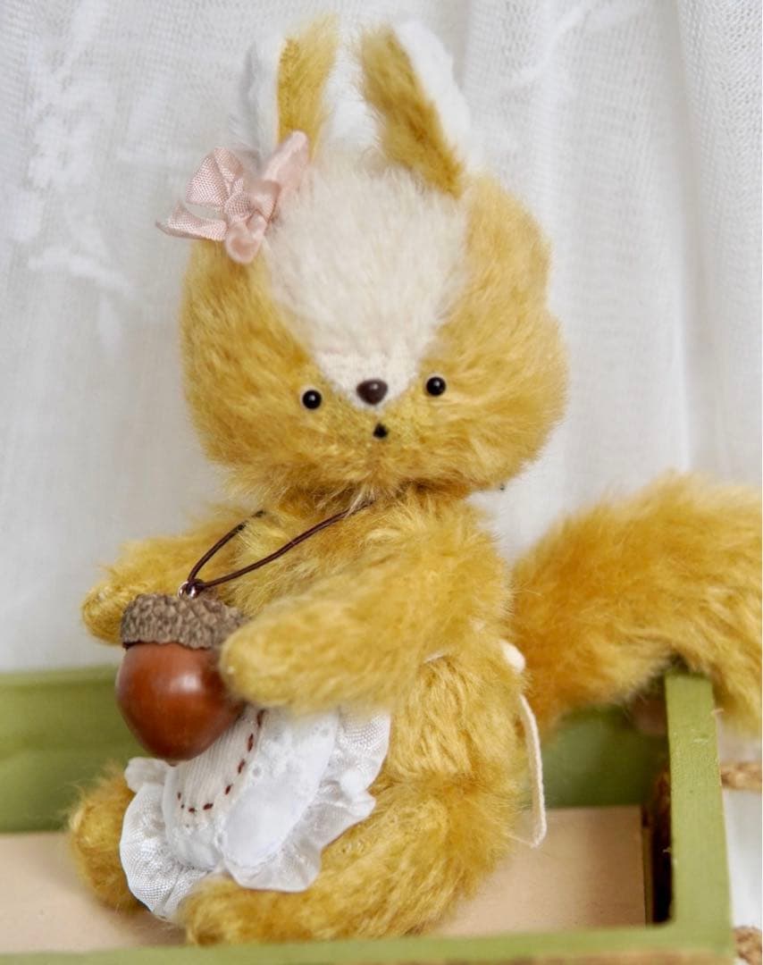 キュートなリスベイビー ぬいぐるみ アーティストベア 海外作家様 ハンドメイド