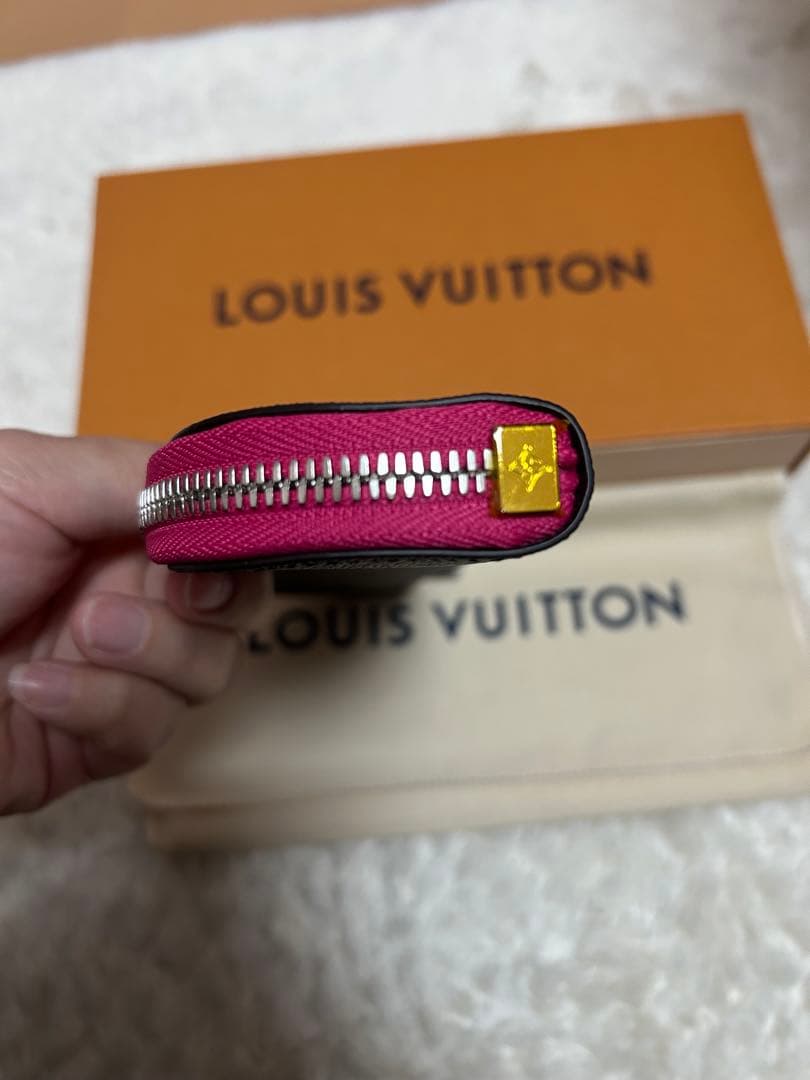バッグ LOUIS VUITTON
