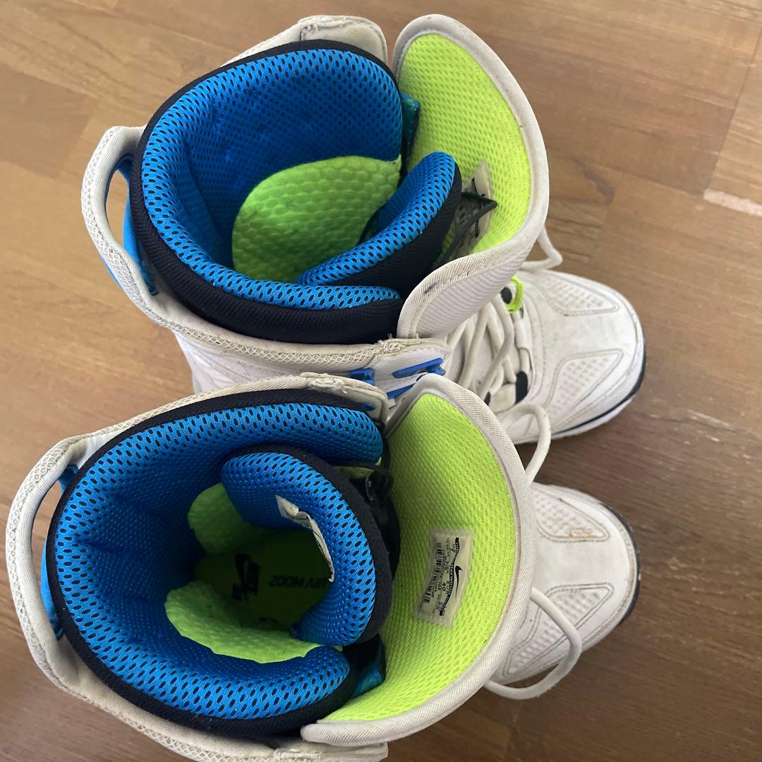 NIKE SB ズーム怪獣　スノーボードブーツ