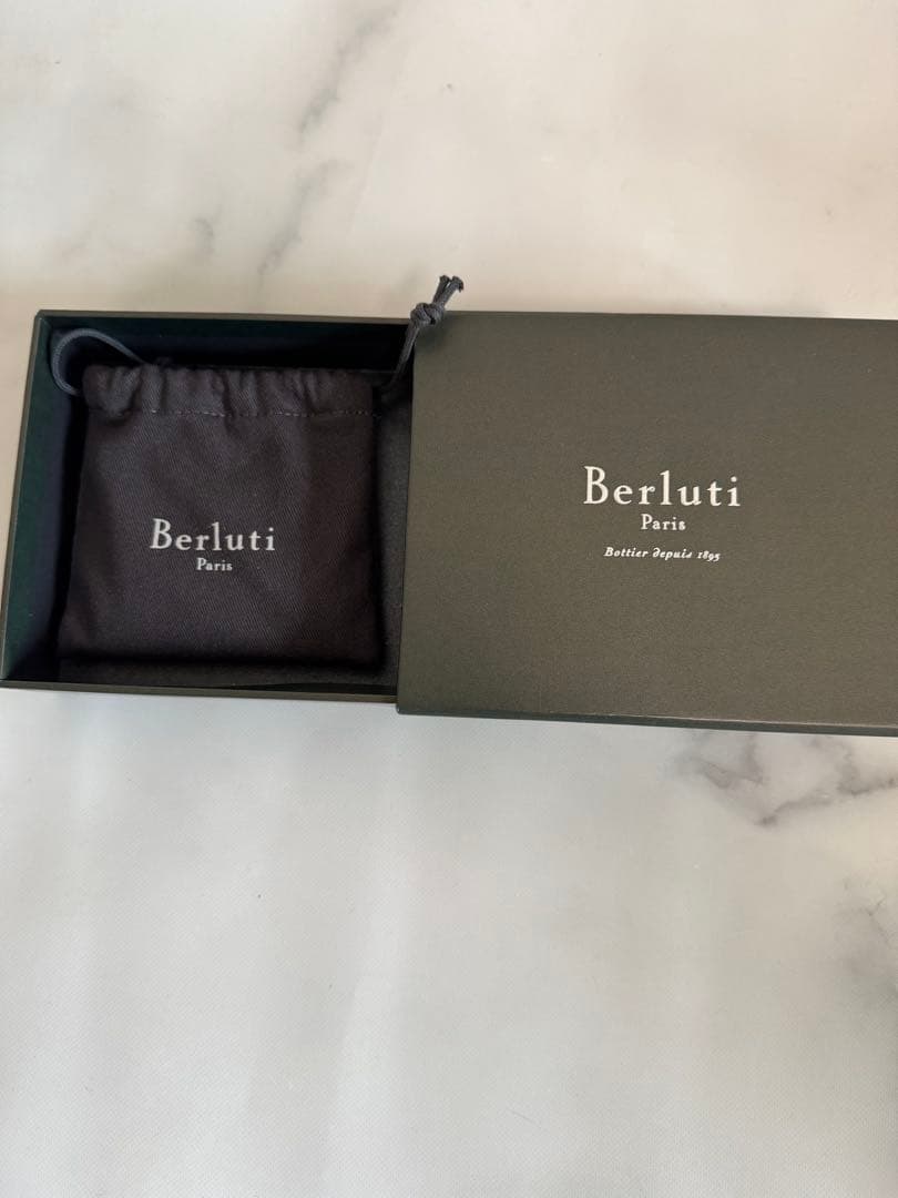 Berluti ベルルッティ ブラウンレザー ケース ゴールデンパティーヌ