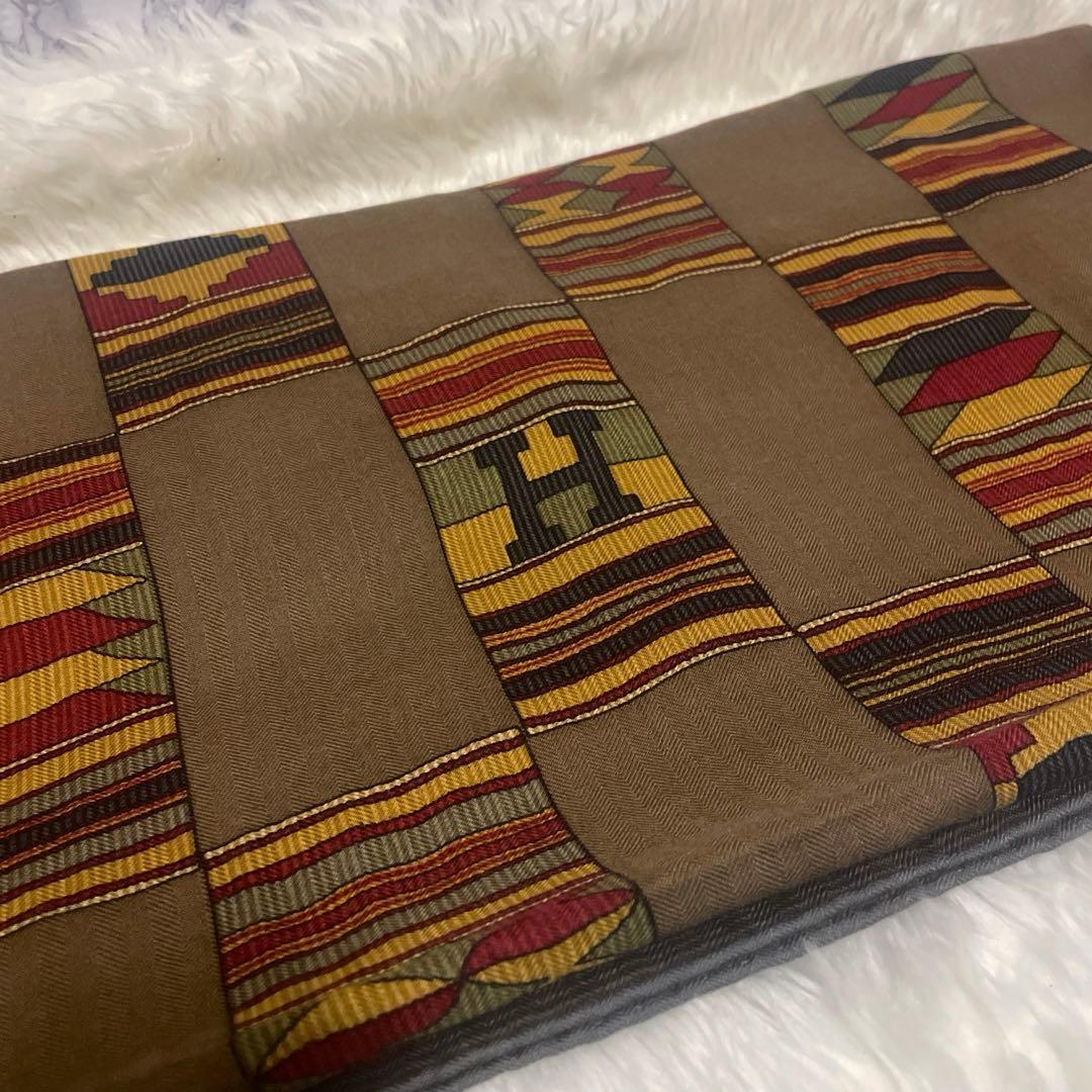 美品　HERMES カシシル　カレ140 カシミヤシルク大判スカーフ　マフラー