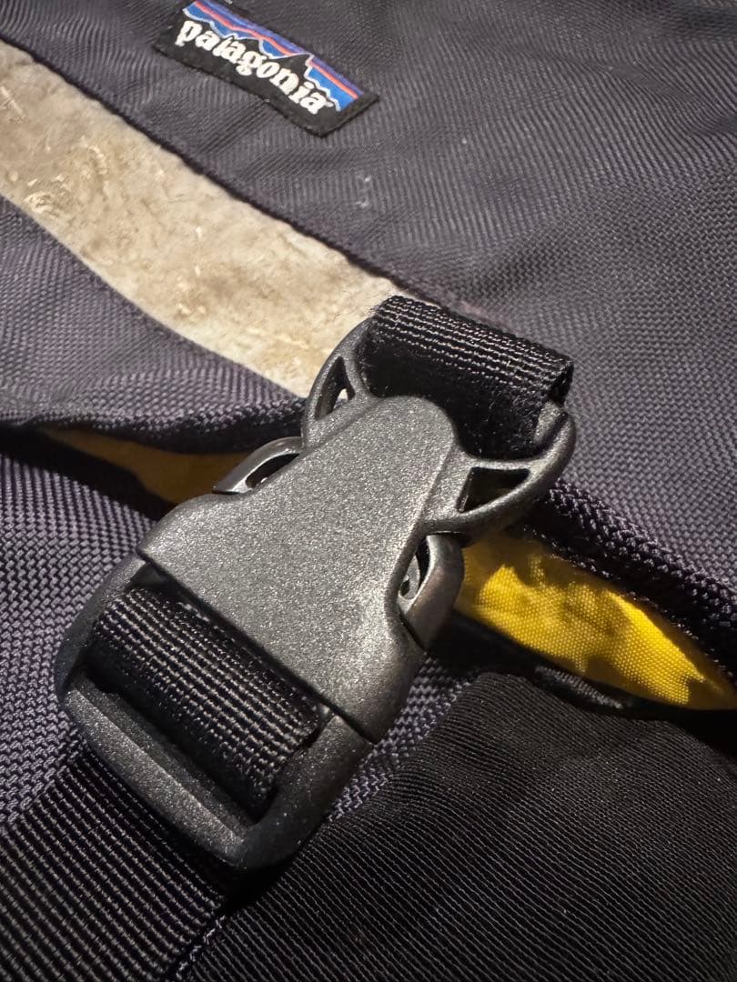 【美品】パタゴニア HALF MASS BAG ハーフマス メッセンジャーバック