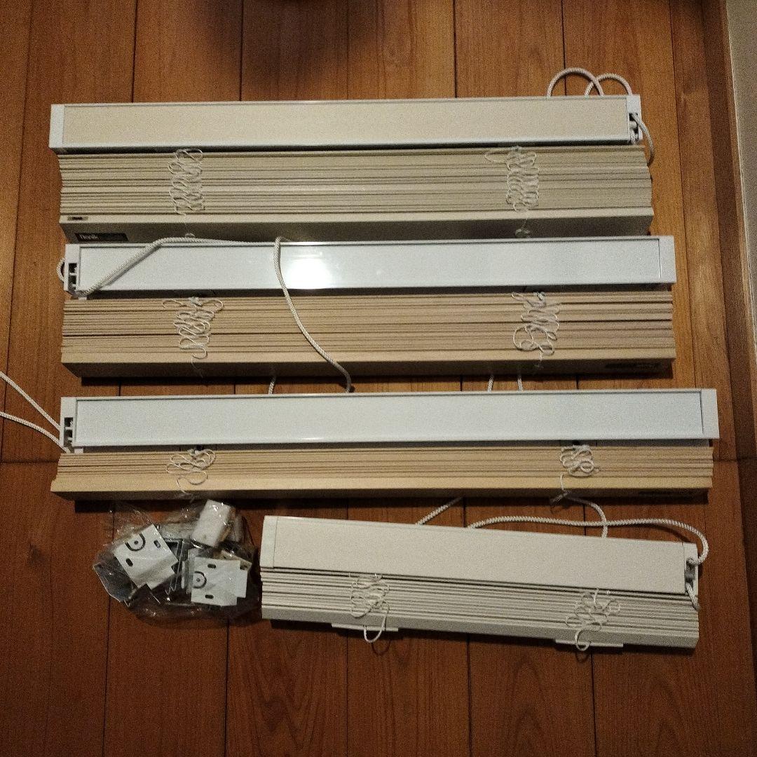 ナニック　ウッドブラインド　3本＋他1本