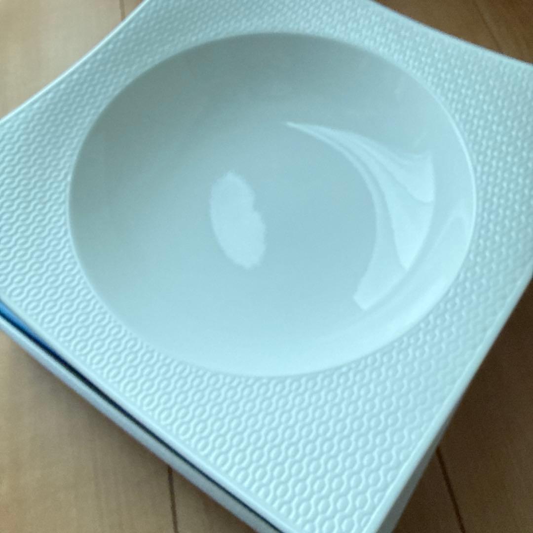  ジオユニーク　プレート　4枚セット　新品　箱　紙袋つき