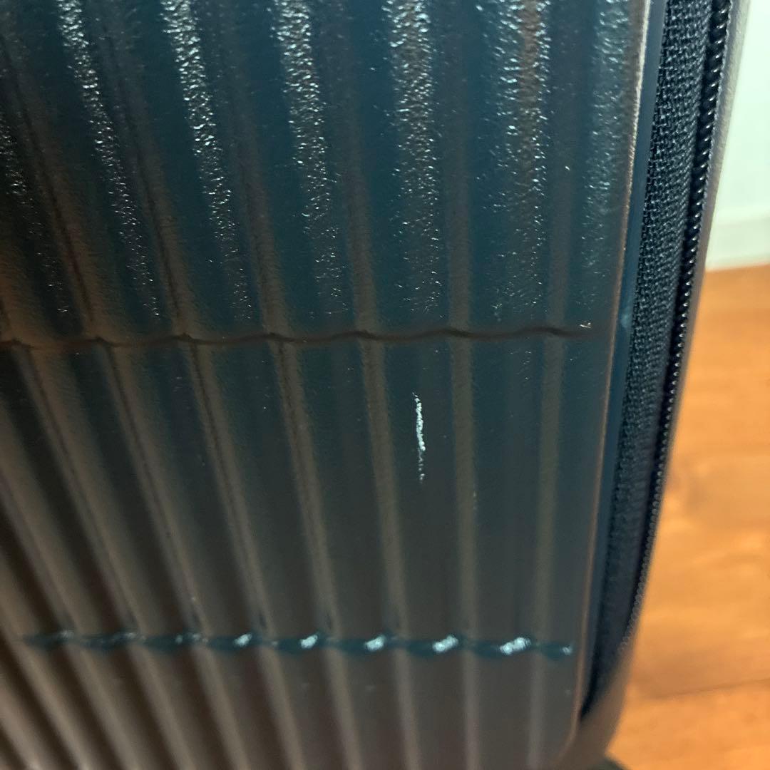 イノベーター スーツケース フロントオープン33L 色ディープシー