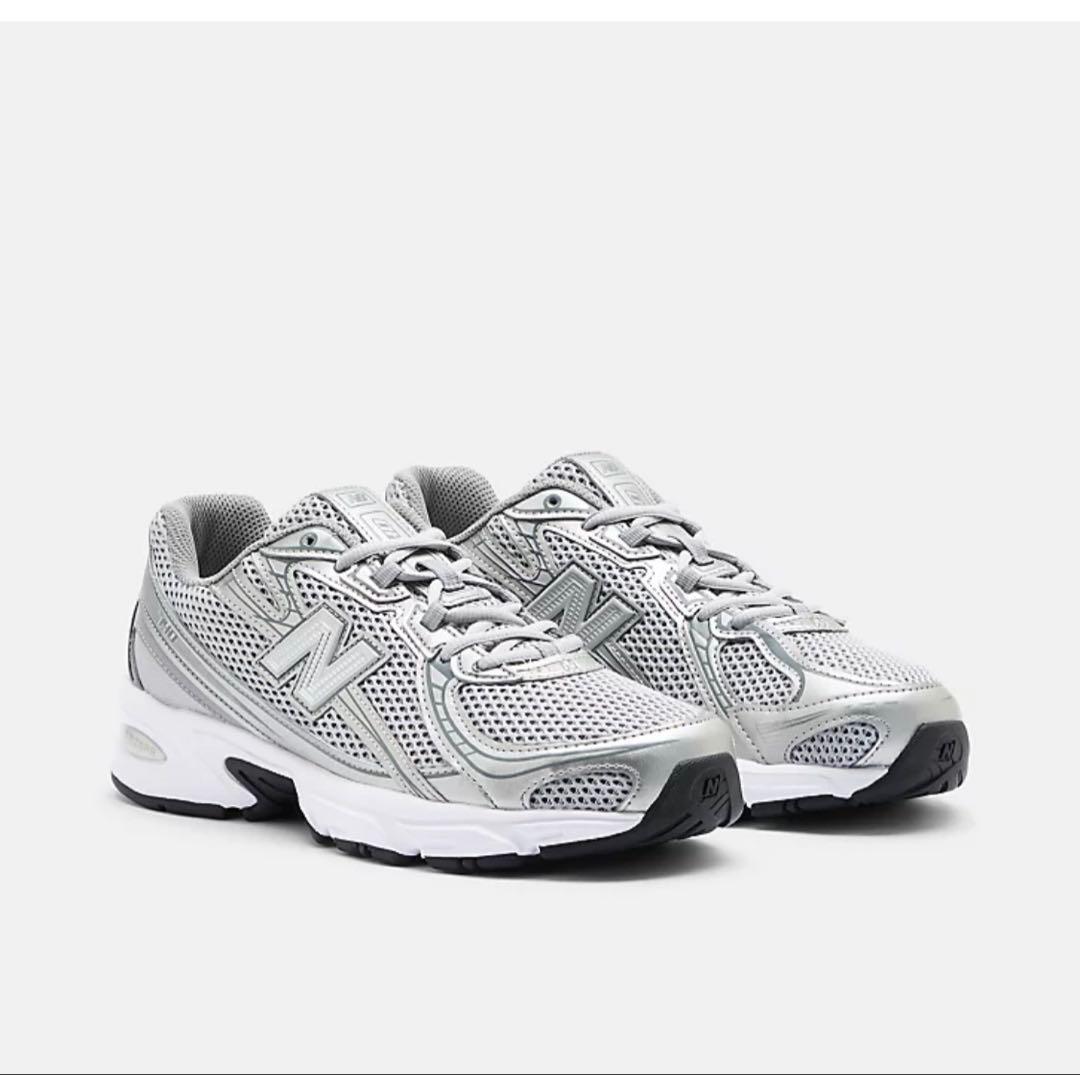 ニューバランス スニーカー U740SG2 23.5㎝ シルバー