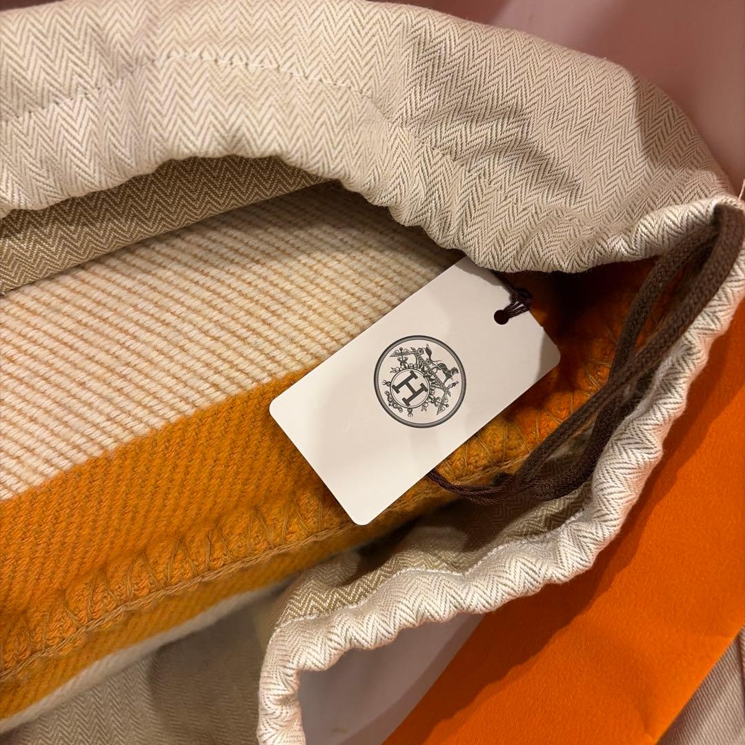 Hermès オレンジチェッククッション