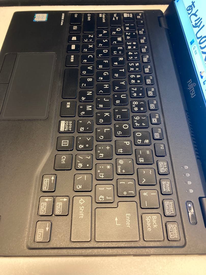 富士通LIFEBOOK U939B i5 8365U 8GB/256 GB