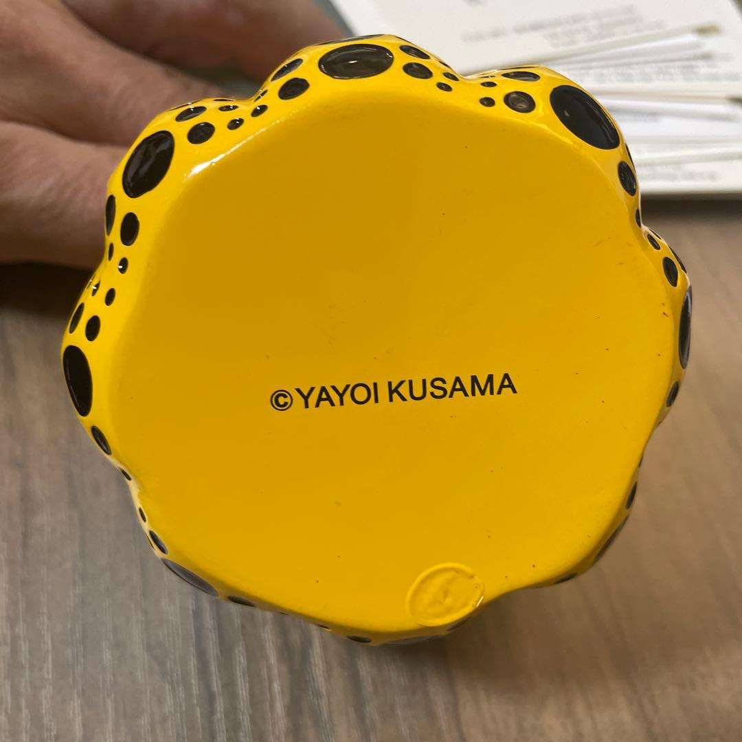 草間彌生　パンプキンのオブジェ
