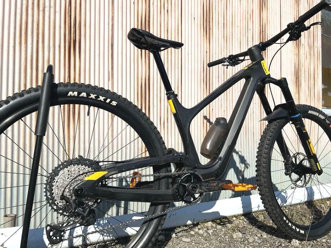 BOLD LINKIN 150 PRO Mサイズ フルサス 東京手渡し