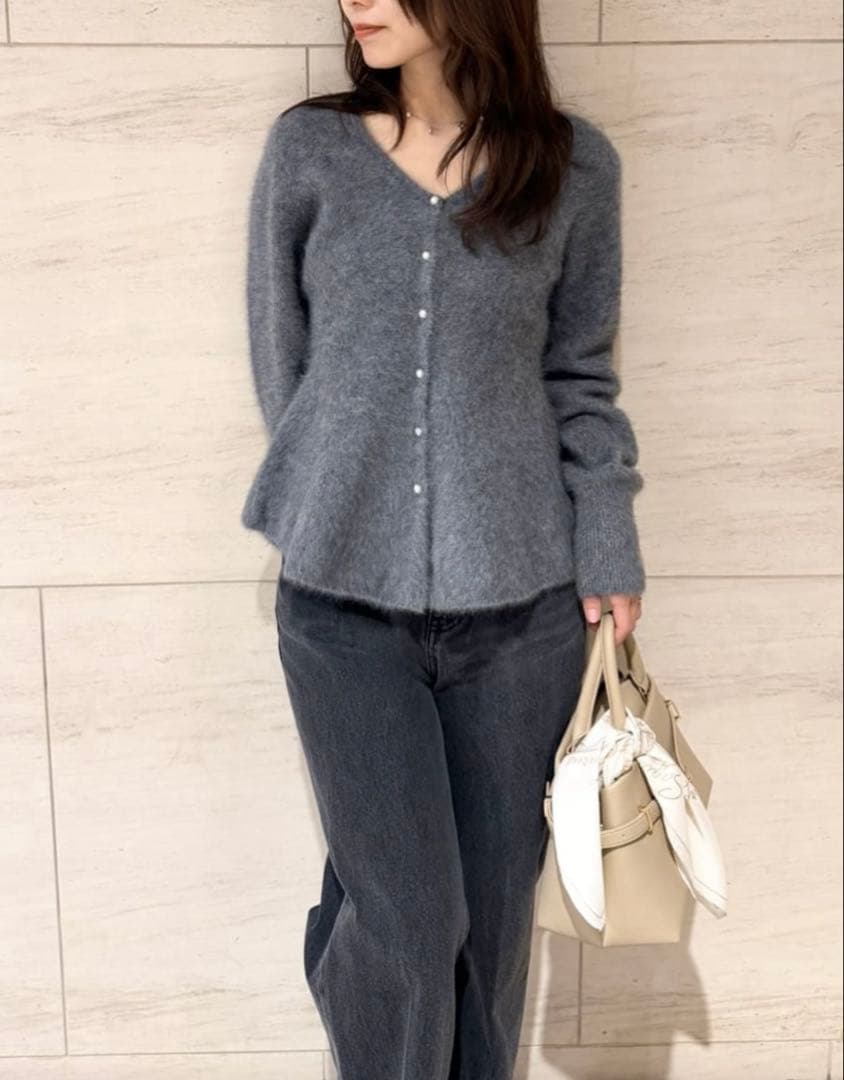 【※最終値下げ】フレイアイディー　フォックスカシミアペプラムカーディガン