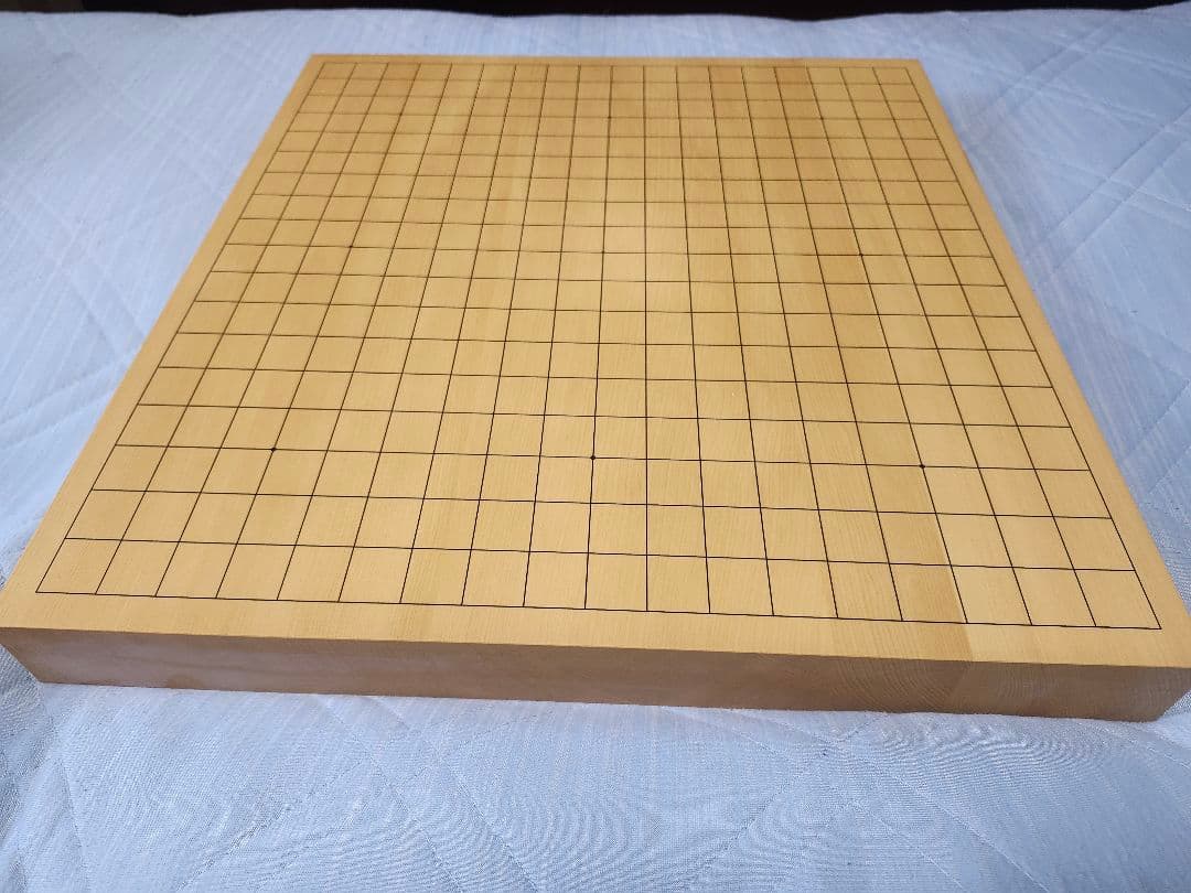 本榧1.5寸卓上碁盤（ハギ盤・特上）