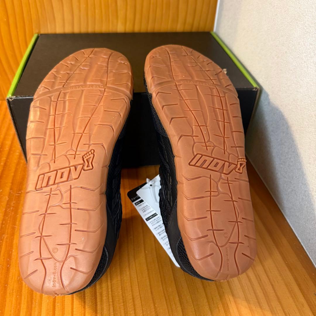 【新品未使用】INOV-8 イノヴェイト BARE-XF