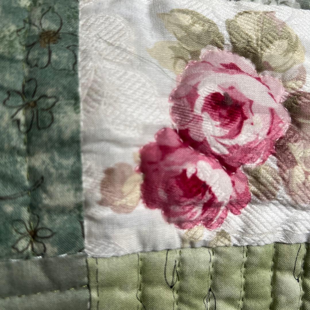 パッチワークキルト ハンドメイド クッションカバー鷲沢玲子quiltキルトピース