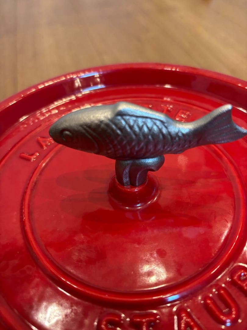 STAUB ストウブ 鋳物ホーロー鍋 ピコ・ココット 24cm ラウンドチェリー