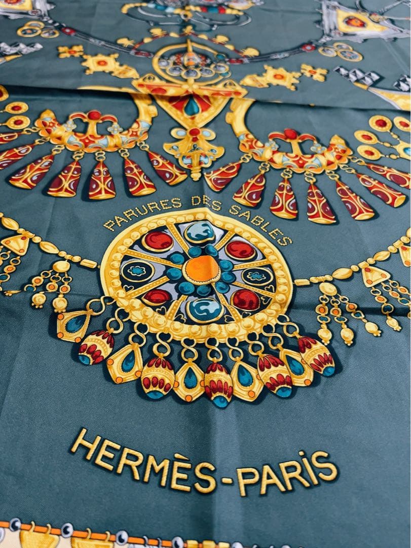 エルメス　HERMES スカーフ　カレ90 砂漠のアクセサリー