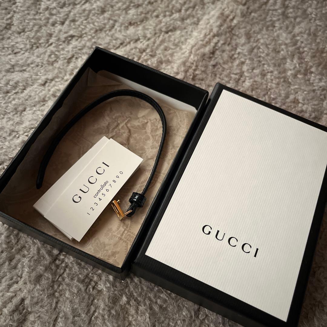 新品 未使用 GUCCI スクエア エナメルG レザー ブレスレット ブラック