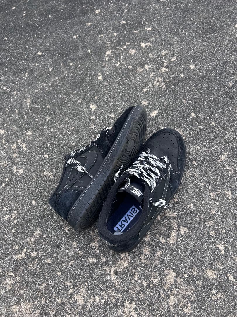 Travis Scott × Nike Air \"Black Phantom\"