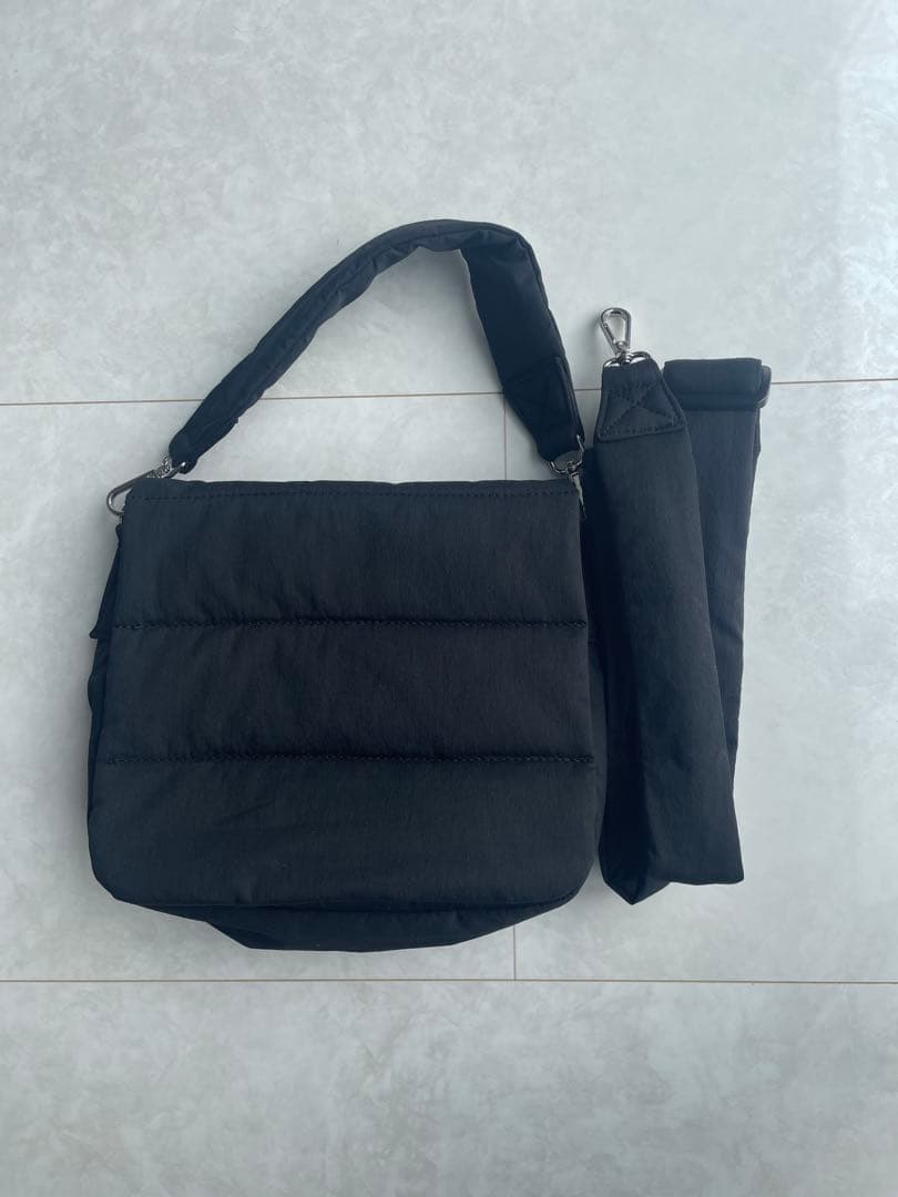 Calin マザーズバッグ ロングストラップ
